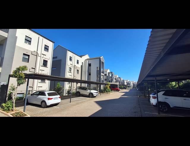 2 BEDROOM APARTMENT TO LET IN BALLITO CENTRAL